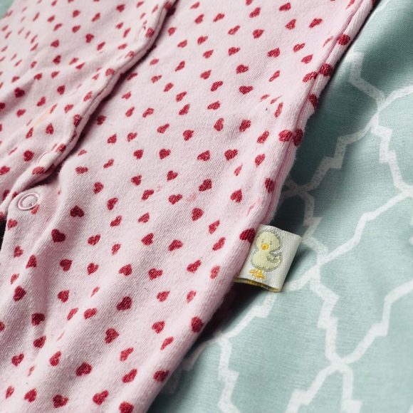 Onsie - Picture 3 of 6